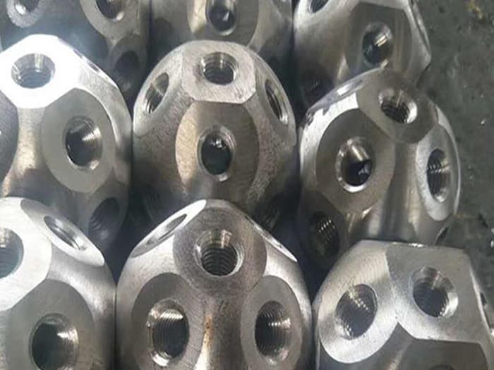 辽阳螺栓球网架杆件制作